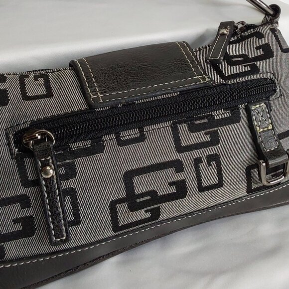 'GUESS' STUDDED SHOULDER BAG - Picture 6 of 16